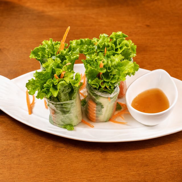 Salad Rolls (4 pieces).