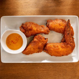 Crispy Chicken Wings (4 pieces)